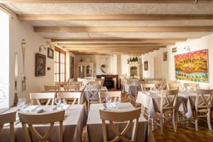 Lou Regalou Salle restaurant